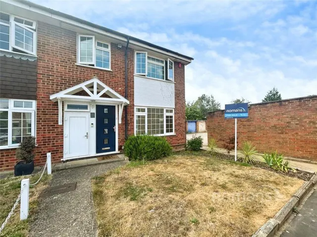 Tockley Road, Burnham, SL1, photo 1