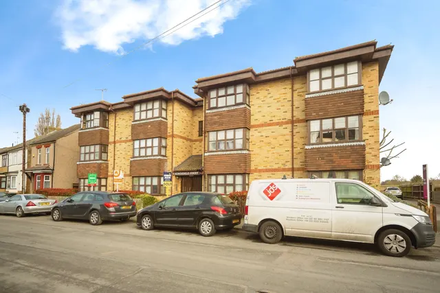 Milton Road, Swanscombe, DA10, photo 1