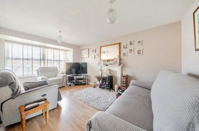 Puffin Way, Aylesbury, HP19, photo 2