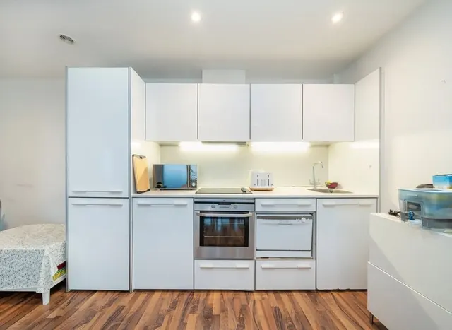 Hillside, Harlesden, NW10, photo 2