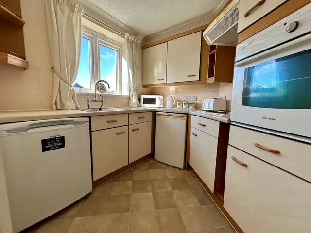 Station Street, Saffron Walden, CB11, photo 3