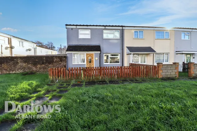 Coed-Y-Gores, Cardiff, photo 1