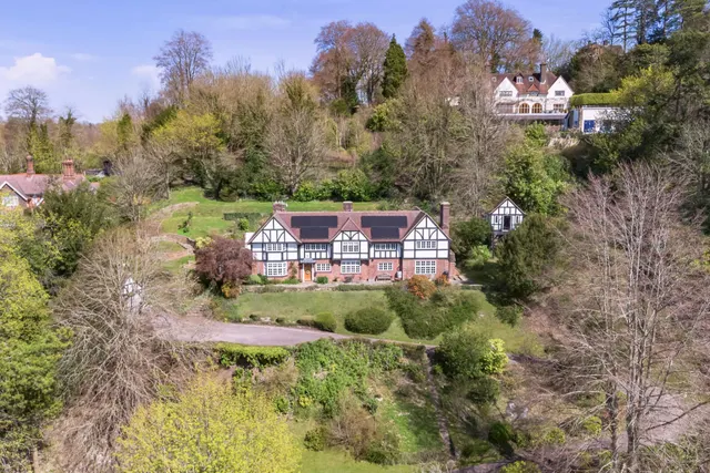 Park Ley Road, Woldingham, photo 3