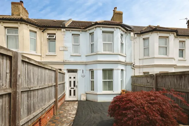 Willingdon Road, Eastbourne, photo 1