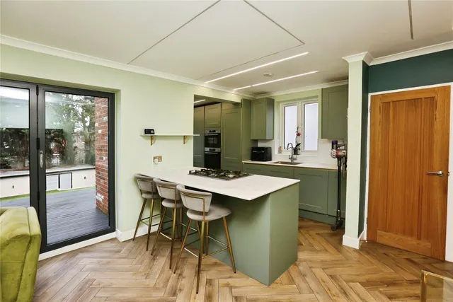 Hillside Avenue, Southampton, SO18, photo 2
