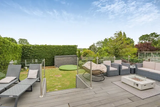 Hill Rise, Cuffley, EN6, photo 3