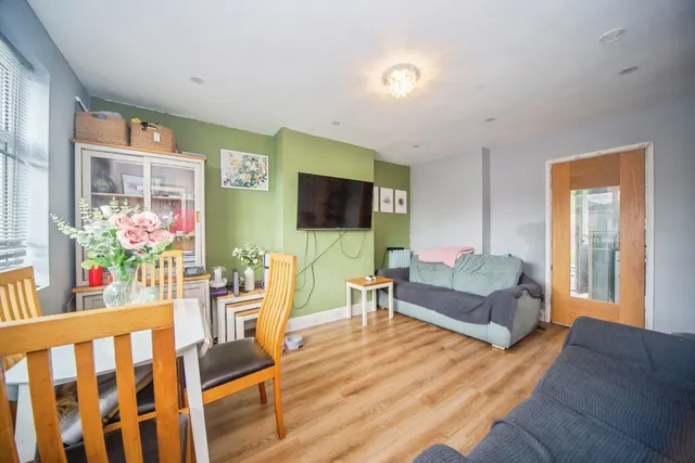 Carnation Road, Southampton, SO16, photo 3