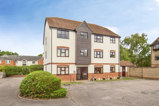 California Close, Colchester, photo 1