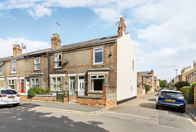 Westfield Road, Selby, YO8, photo 1