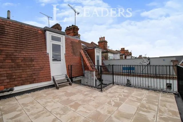 Leigh Road, Leigh-on-Sea, SS9, photo 1