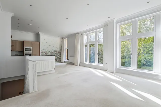 Dundreggan Gardens, Didsbury, M20, photo 2