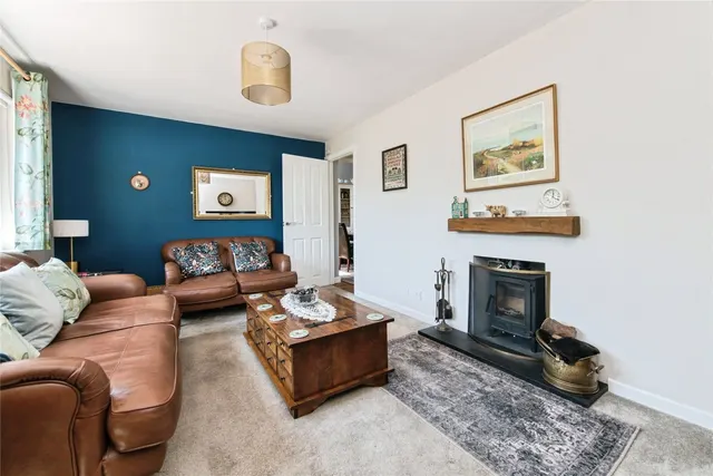 Charter Close, Tiverton, EX16, photo 3