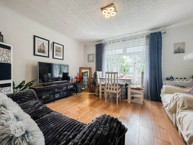 Photo 3 — Blenheim House Carslake Avenue, Bolton, BL1 4BU