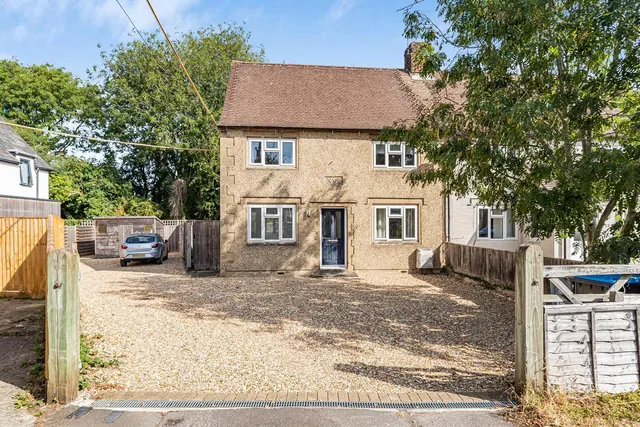 Hensington Close, Woodstock, OX20, photo 1