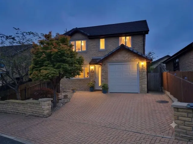 Ridgeway, Barrowford, BB9, photo 1