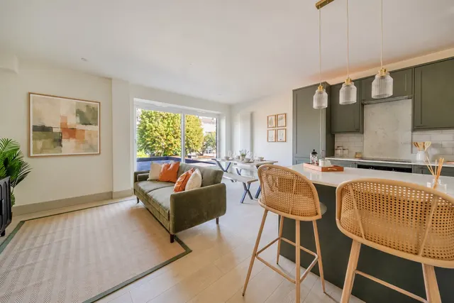 Granville Road, Southfields, SW18, photo 1