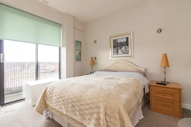 Lee Circle, Metropolitan Apartments, LE1, photo 2