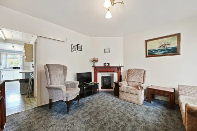 Weald Lane, Harrow, HA3, photo 3