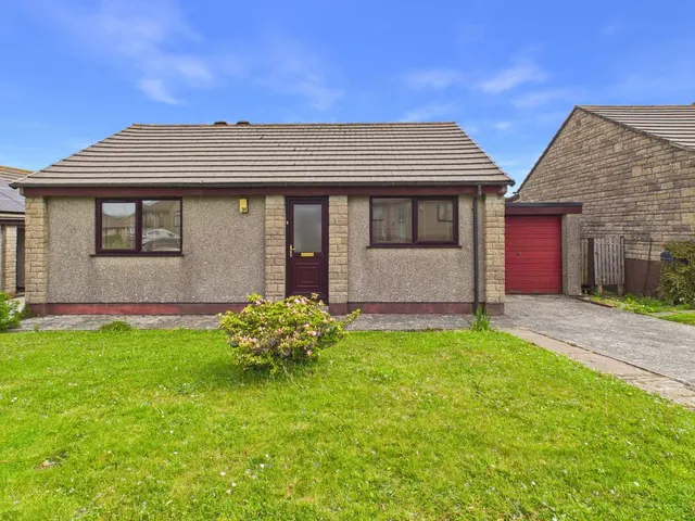 Penlean Close Mount Ambrose, Redruth, photo 1
