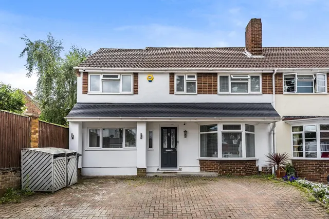 Blenheim Road, BR6, photo 1