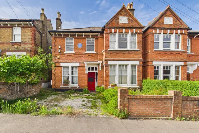 Lanercost Road, London, SW2, photo 1