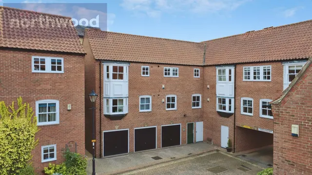 St Andrew Place, Aldwark, YO1, photo 1