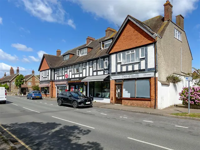 Sea Lane, Rustington, photo 2