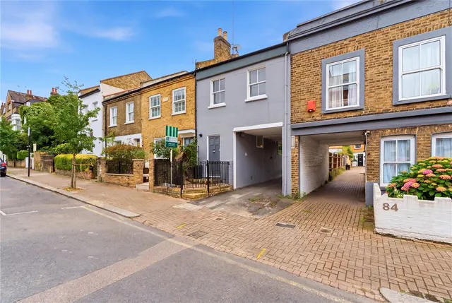 Chatham Road, London, SW11, photo 1