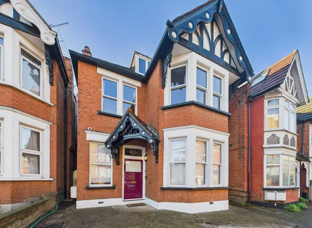 Lowlands Road, Harrow, HA1 3AN, photo 1