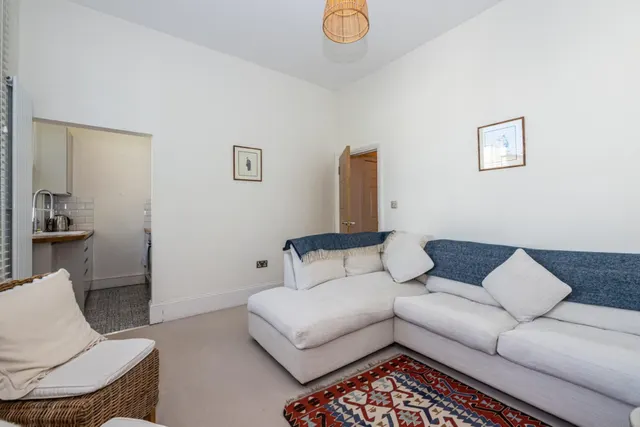 Photo 3 — Priory Terrace, South Hampstead, NW6