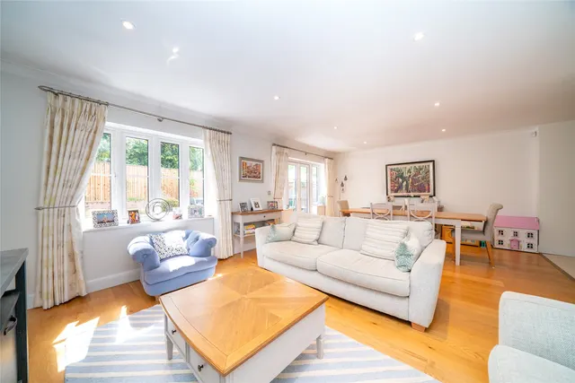 Heron Close, Wheathampstead, AL4, photo 2
