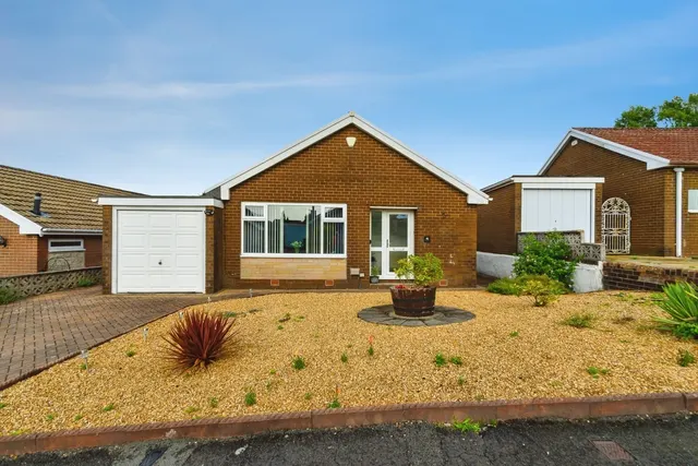 Westerdale Drive, Bolton, BL3, photo 1