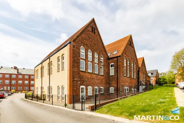 The Brooks, Crocketts Lane, Smethwick, B66, photo 1