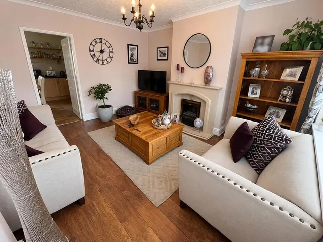 Photo 3 — Coleshill Road, Nuneaton, Warwickshire, CV10