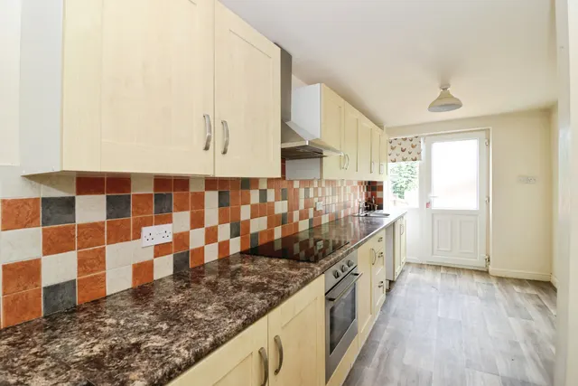 New Street, Chesterfield, S42, photo 2