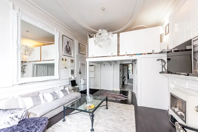 Photo 3 — Flat 6, 55-57 Gloucester Road, London