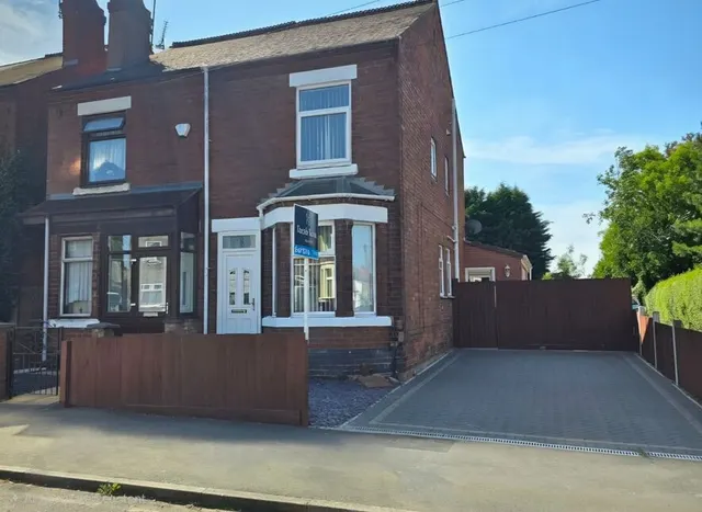 Newtown Road, Bedworth, Warwickshire, CV12, photo 1