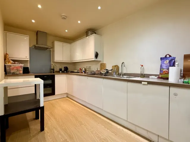 Photo 2 — Charter House, 426 Avebury Boulevard, Milton Keynes, Buckinghamshire, MK9 2HS