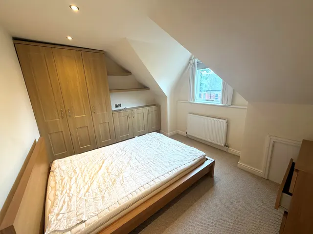Burton Avenue, West Didsbury, M20, photo 3
