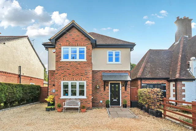 Weedon Hill, Amersham, HP6, photo 1
