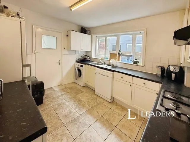 Upper Bevendean Avenue, Brighton, BN2, photo 2