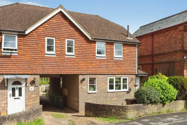 London Road, Hurst Green, TN19, photo 1