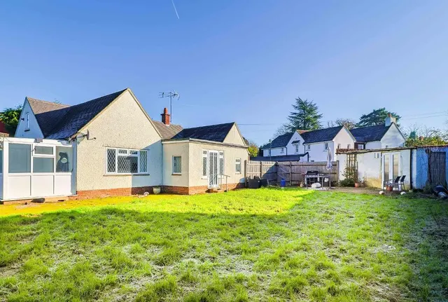 Westhall Park, Warlingham, photo 3