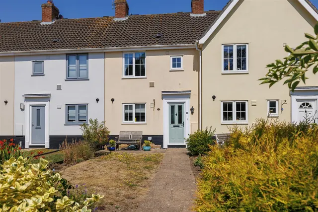 Roman Way, Halesworth, IP19, photo 1