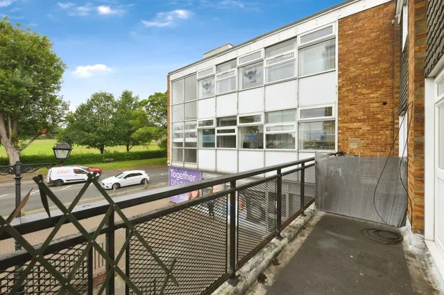 Photo 3 — The Precinct, Broxbourne