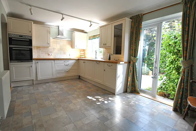 Horseshoes Lane, Weston Colville, CB21, photo 3