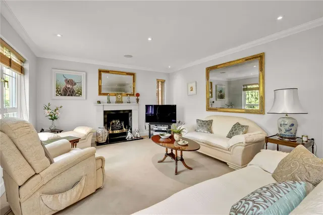 Photo 2 — Ormonde Place, Old Avenue, Weybridge, Surrey, KT13 0PE