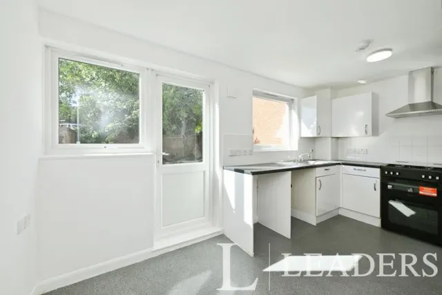 Broadoaks, Epping, CM16, photo 2