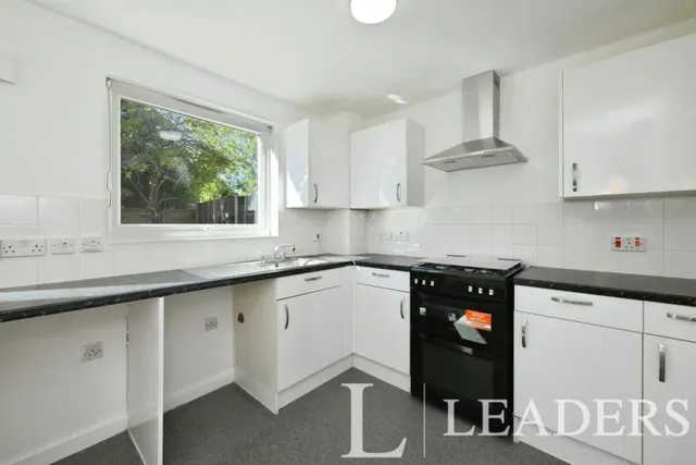 Broadoaks, Epping, CM16, photo 3