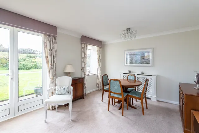 Glebe Road, Dorking, RH4, photo 3